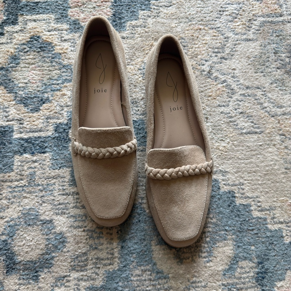 New Joie Women's Tan Suede Loafers